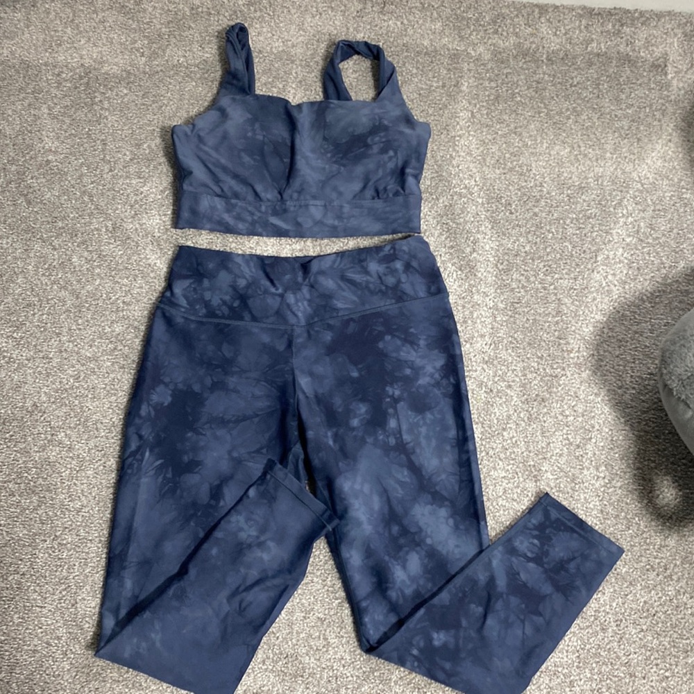 Calia Set